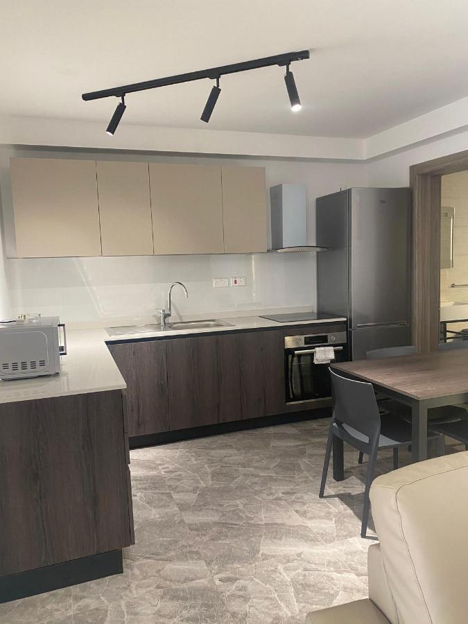 Sir William Strand Apartment Gzira Luaran gambar