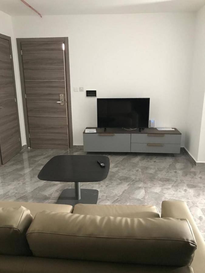 Sir William Strand Apartment Gzira Luaran gambar