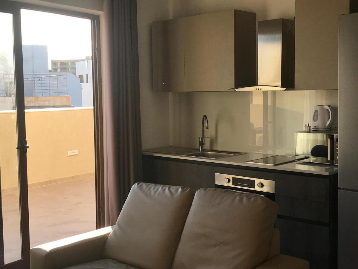 Sir William Strand Apartment Gzira Luaran gambar