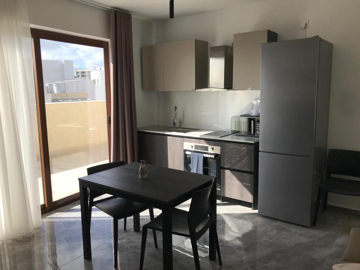 Sir William Strand Apartment Gzira Luaran gambar